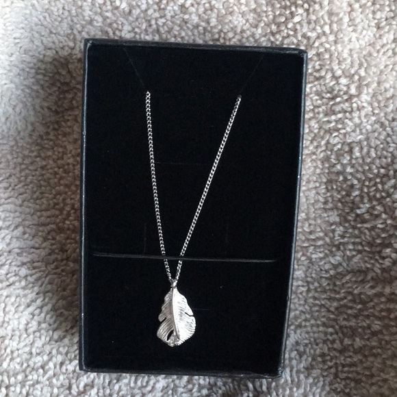 Jewelry - feather necklace